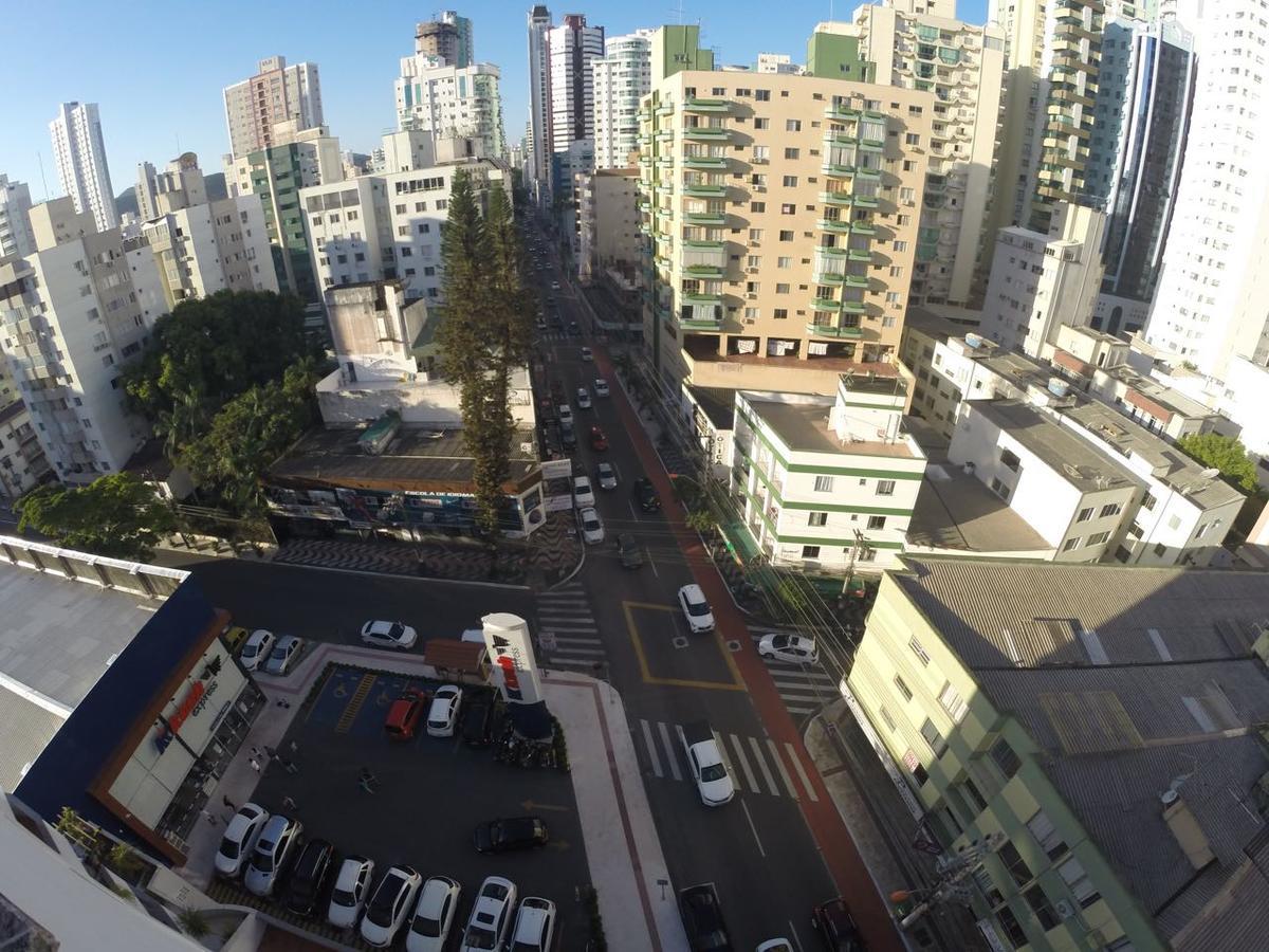 Apto Av. Brasil - Centro * Balneário Camboriú